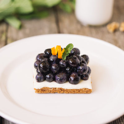 Blueberry-Walnut Bars<br>Delivery May 19-23