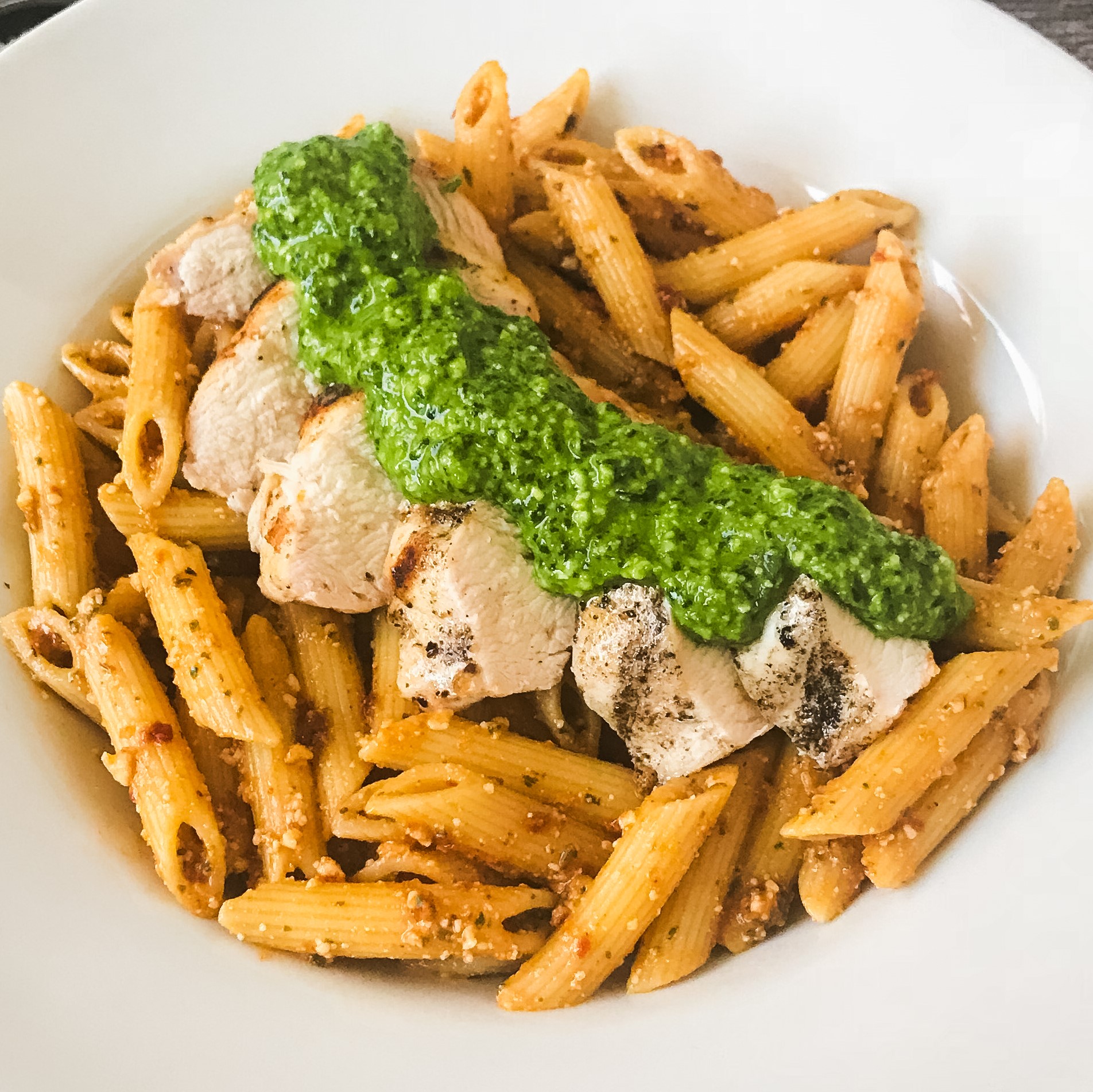 Chicken with Spinach and Pine Nut Pesto with Pasta with Sun-Dried Tomato Pesto <br> Delivery December 22-26